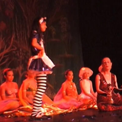 Alice no Pais das Maravilhas